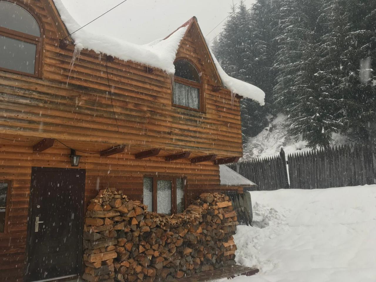 Shelest Vody Hotel Ruska Mokra Exterior photo